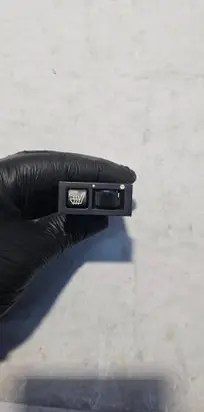 BMW 5 E39 Seat heating switch 61318352259 03055000 PA6GF30