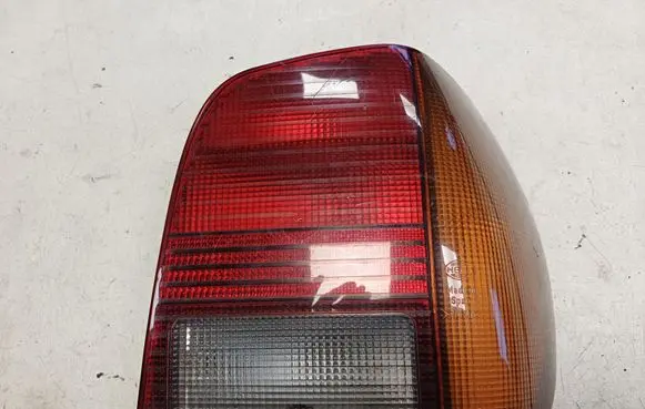 Volkswagen Polo III 6N 6N2 6NF Rear/tail lights 6N0945096B