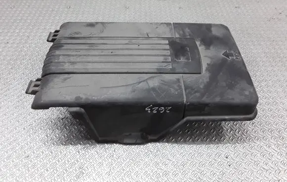 Volkswagen PASSAT B7 Battery box tray cover/lid 3C0915443A