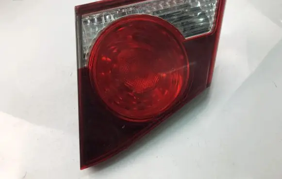 Honda Civic Tailgate rear/tail lights P5376R