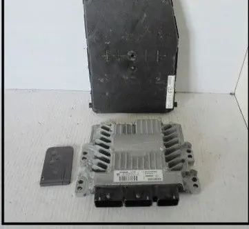 Renault Megane II Engine ECU kit and lock set 8200766462