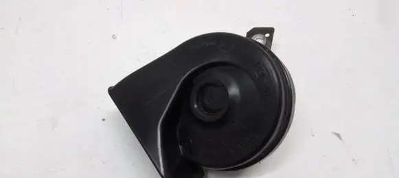 Volvo S80 Horn signal A046522