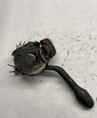 Volkswagen Golf III Wiper speed switch 1H6953503