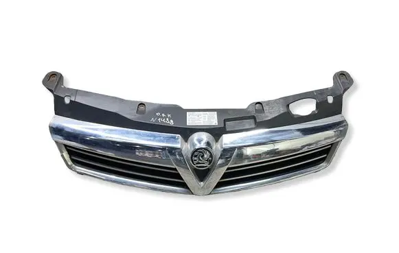 Opel Astra H Front bumper upper radiator grill 13225788 13225789