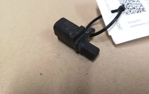 Ford Galaxy ABS rear brake sensor 3M5T2B372BC 10071161023
