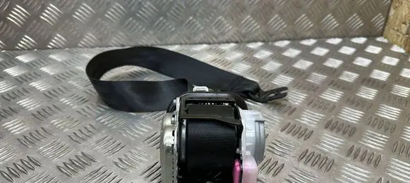 Skoda Octavia Mk3 (5E) Front seatbelt 0589P1000220