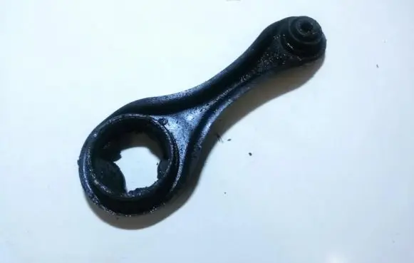 Honda Accord Engine mounting bracket