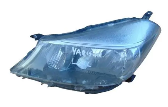 Toyota Yaris Headlight/headlamp