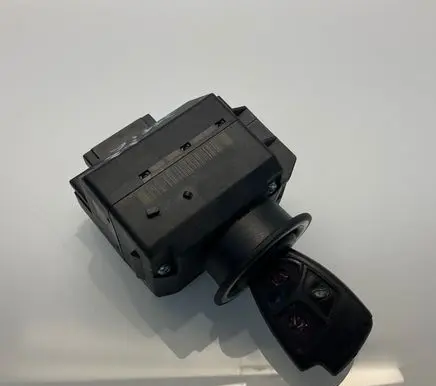 Mercedes-Benz E W211 Ignition lock 2115451408 1005249970206192 A2115451408
