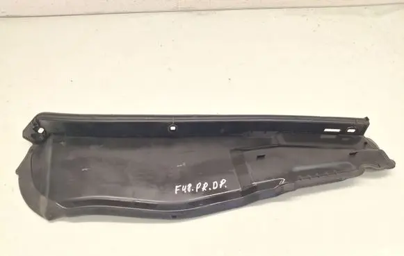 BMW X1 F48 F49 Fender end trim 7329400