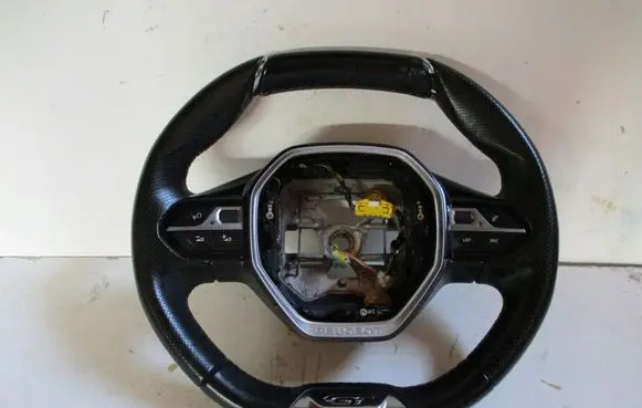 Peugeot 5008 II Steering wheel