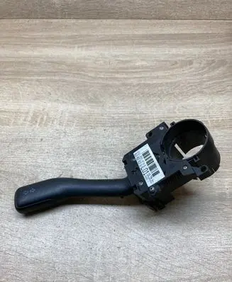 Audi A4 S4 B5 8D Indicator stalk 8L0953513G