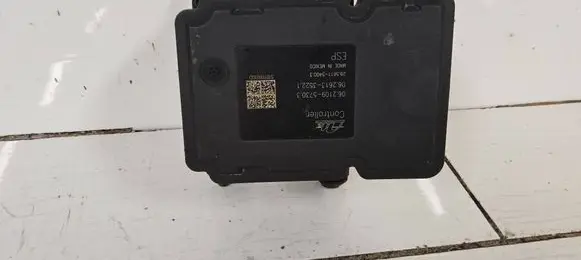 Honda Insight ABS Pump 57110TM8G010M1 TM8G0 06210215324
