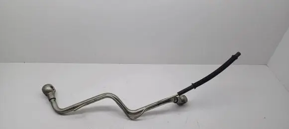 Toyota RAV 4 (XA30) Oil cooling pipe 