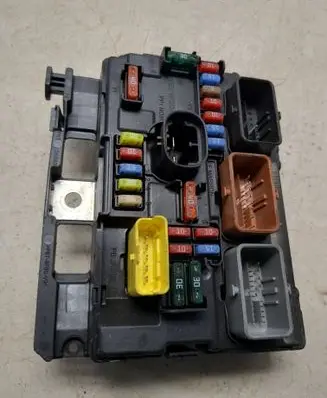 Peugeot 207 BSM Control unit 9662783880