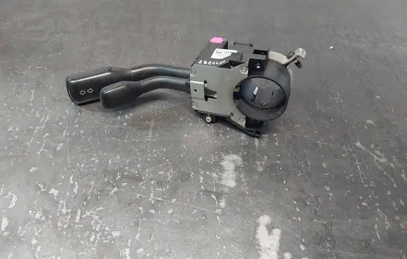 Audi A4 S4 B5 8D Indicator stalk 4D0953513D