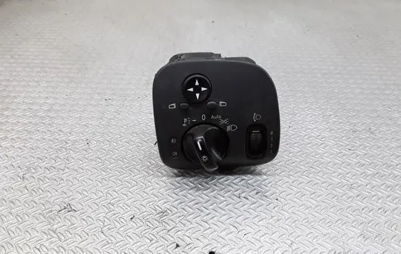 Mercedes-Benz C W203 Light switch A2035450604