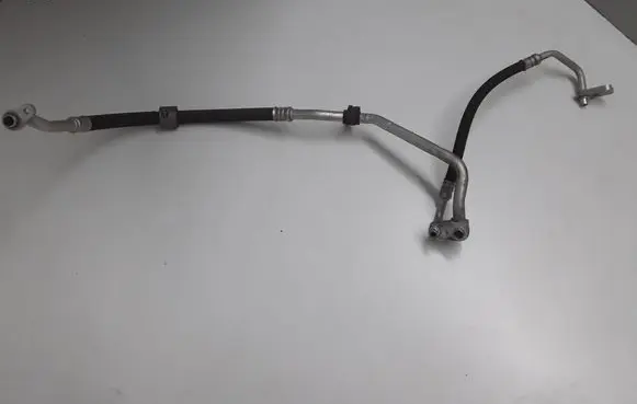 Air conditioning (A/C) pipe/hose