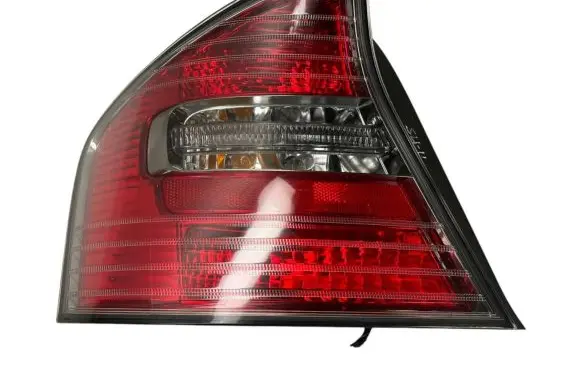 Subaru Legacy Rear/tail lights 22020805