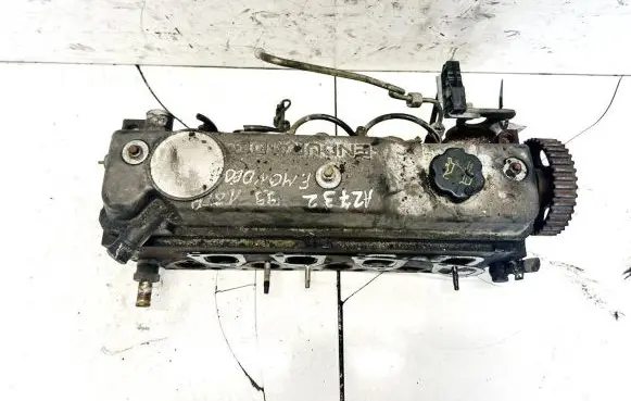 Ford Mondeo MK II Engine head 