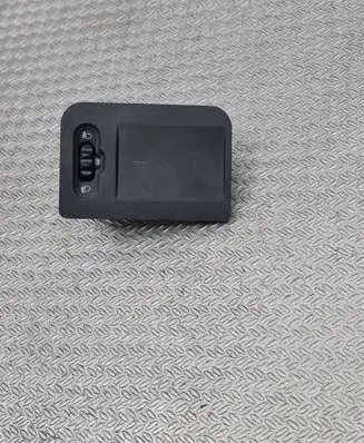 Renault Thalia II Headlight level height control switch 8200966342 8200022569