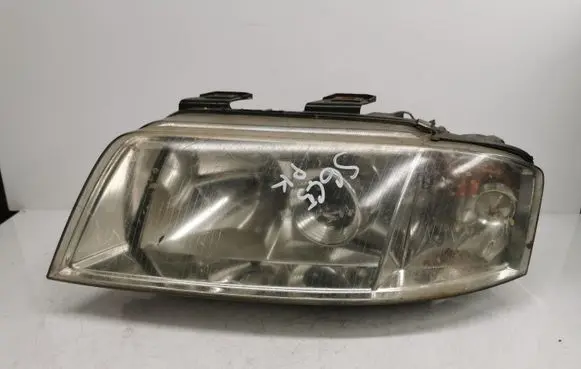 Audi A6 S6 C5 4B Headlight/headlamp