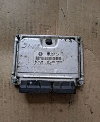 Volkswagen Sharan Engine control unit/module 038906019J 0281010216