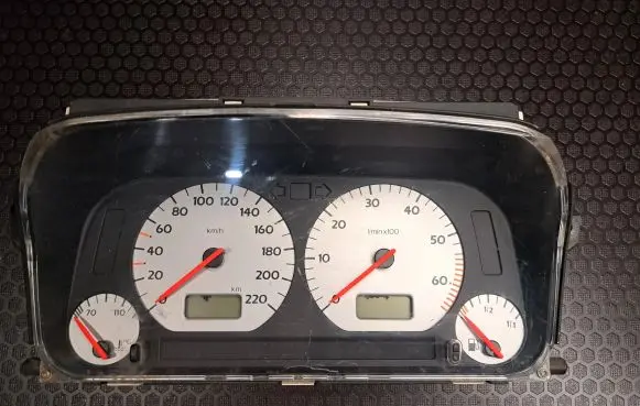 Volkswagen Golf III Speedometer (instrument cluster) 1H0919865A 6160633110 4395151825