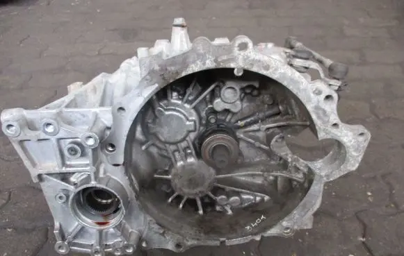 Jeep Compass Manual 6 speed gearbox P05106045AB 651971