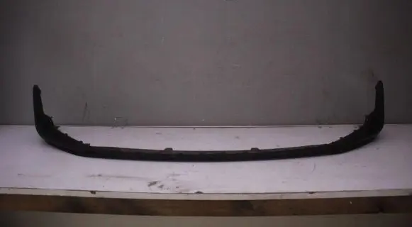 Hyundai i30 Front bumper splitter molding 8r8