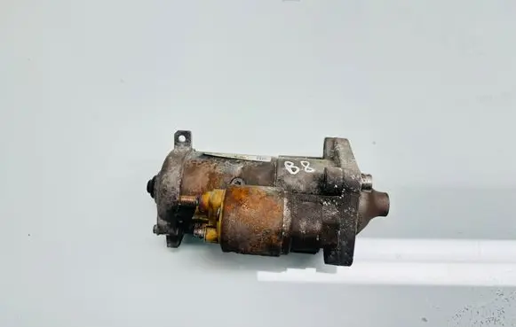 Volvo V60 Starter motor 31419530
