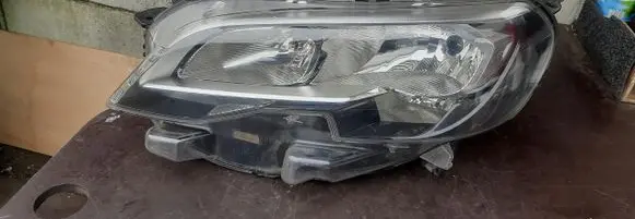 Peugeot Expert Headlight/headlamp 9808572880