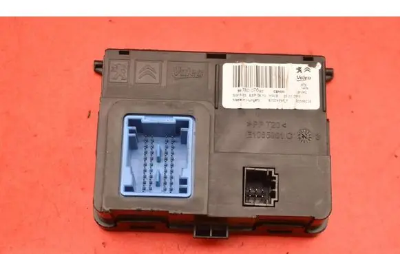 Peugeot 308 Engine control unit/module ECU 9678007680
