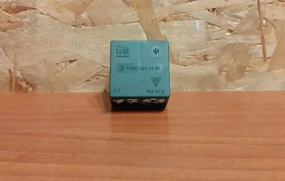 Mercedes-Benz ML W163 Other relay 1753 A0005440456