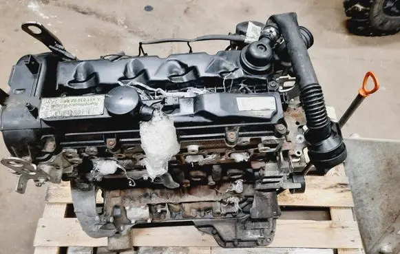 Mercedes-Benz Sprinter W906 Engine swap 