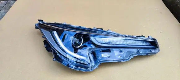 Toyota Corolla E210 E21 LED ballast control module 8111002S70