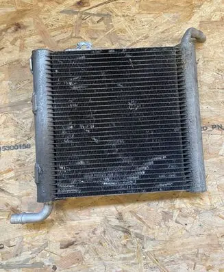 Jaguar F-Pace Coolant radiator HK838D048AB HK83-8D048-AB