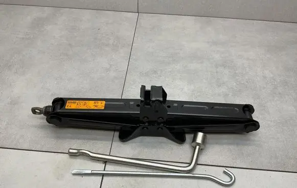 Nissan X-Trail T32 Lift Jack 995504BZ0B