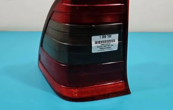 Mercedes-Benz C W202 Rear/tail lights IMPRK1359700