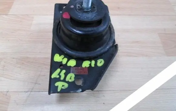 KIA Rio Engine mount vacuum valve 