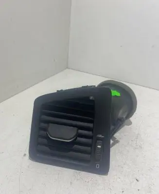Dashboard side air vent grill/cover trim