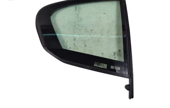 BMW 5 G30 G31 Rear side window 7381348 37517381348 2001365375
