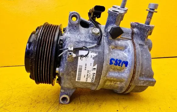 Mercedes-Benz GLC C253 Air conditioning (A/C) compressor (pump) A0008303902