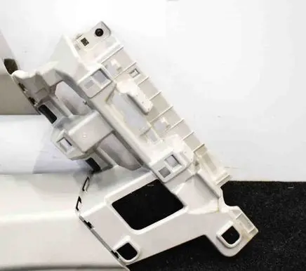 Citroen C4 II Picasso (C) pillar trim 9677752977