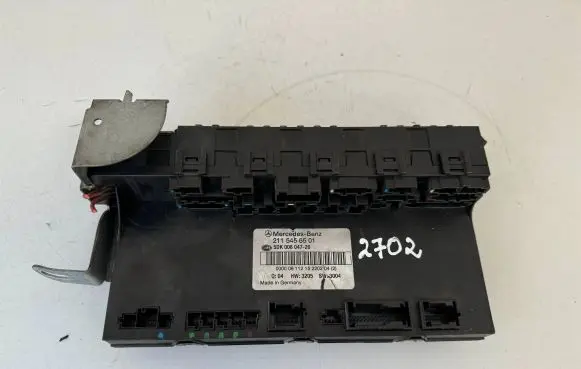 Mercedes-Benz E W211 SAM control unit 2115456501 5DK00804726 0011215220204