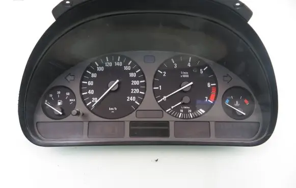 BMW 5 E39 Speedometer (instrument cluster) 110008735031 62118375669