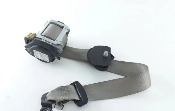 Mercedes-Benz R W251 Front seatbelt 2518600985