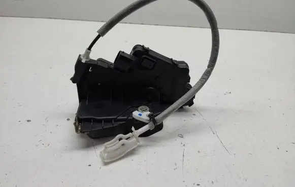 Front door lock