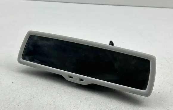Volkswagen Tiguan Rear view mirror (interior) E11015625