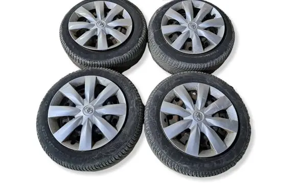 Toyota Avensis T250 R16 alloy rim 